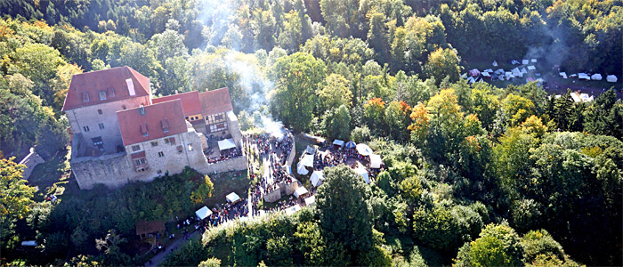 Das Burgfest mit Mittelaltermarkt