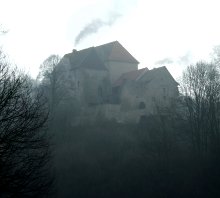 Burg im Spätherbst